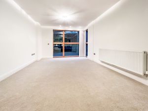 Lounge- click for photo gallery